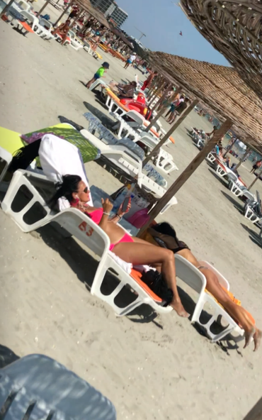 S-a relaxat fără probleme, chiar dacă nu mai are siluetă de fotomodel