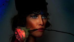 Iulia Albu a făcut anunţul înainte de Crăciun: ”Am luat decizia de a abandona totul si de a o lua de la capat”