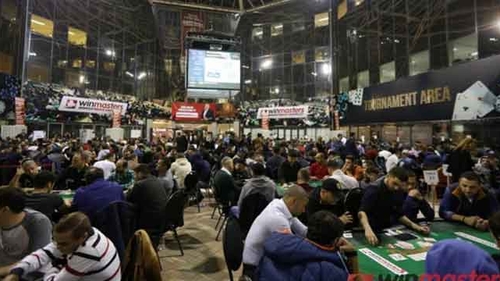 Record national absolut in Main Eventul winmasters Poker Open