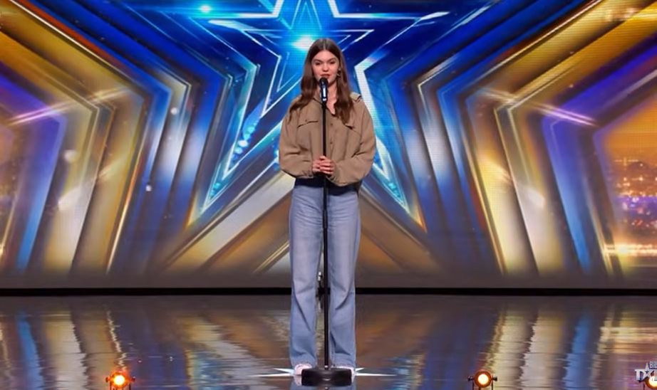 Maya Giotea a primit Golden Buzz la Britains`s Got talent/ sursă foto: social media
