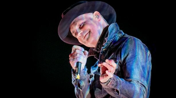O legendă a muzicii rock a murit de cancer. Premierul Justin Trudeau îi deplânge moartea!