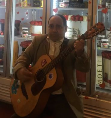 Îl mai știi pe Gigel Frone?! S-a îngrășat enorm! Cum arată acum fostul concurent de la „Românii au talent”