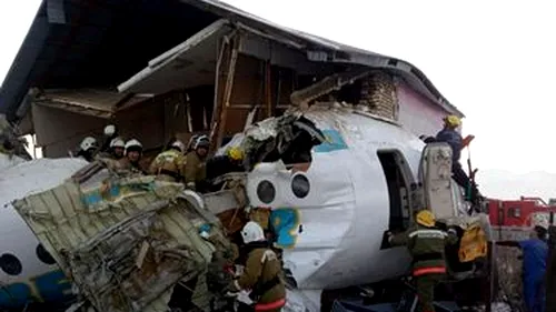 Un avion care transporta medicamente anti COVID-19 în Somalia s-a prăbușit! Bilanțul morților