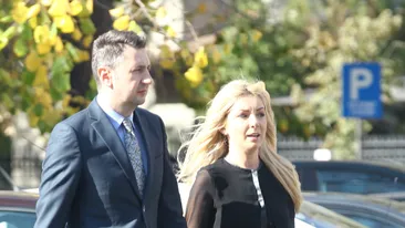 Codrin Stefanescu o sa se zgaraie pe ochi de ciuda! Uite cu cine se iubeste acum Cristina Herea!