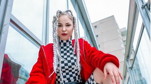 Alessia, despre despărţirea de tatăl copilului ei: "Nu vreau să-mi cresc băiatul în tensiune"