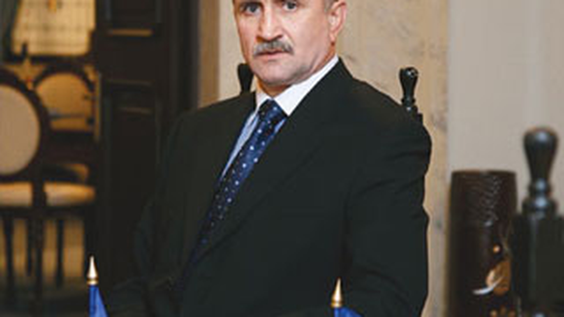 Serban Ionescu este tintuit la pat de o boala grea! "Am borrelia! O capusa mi-a afectat tot sistemul imunitar! Nu imi mai simt bratele si merg ca un cal impiedicat!"