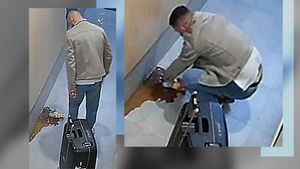 I-a căzut paharul din mână și a ”lins” tot de pe jos! Culiță Sterp face bani pe bandă rulantă pe manele, dar nu ”iartă” nicio picătură de cola!