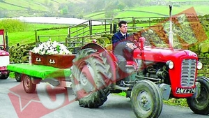 Cu tractorul pe ultimul drum