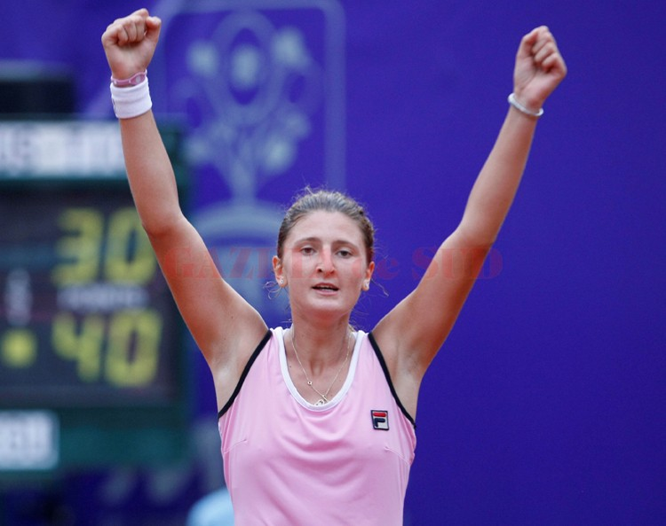 Bat clopote de nuntă pentru ”sora” Simonei Halep?!