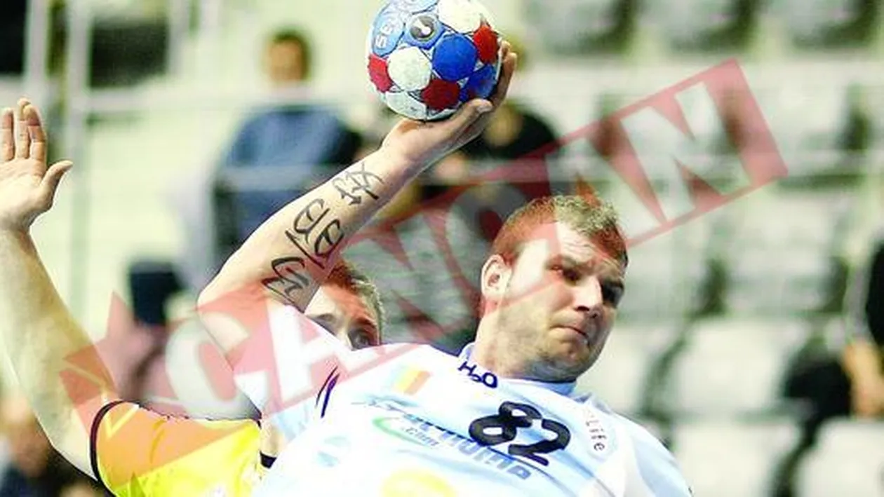 L-au comemorat pe Marian Cozma in club