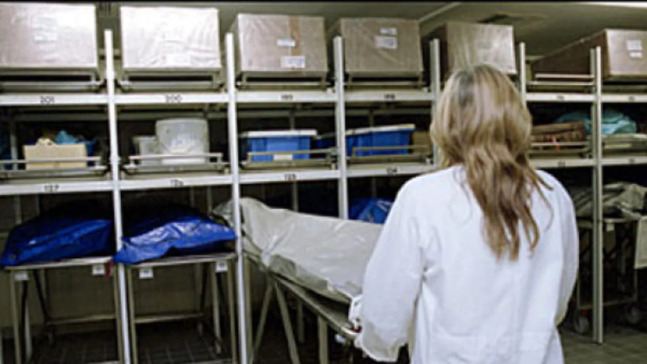 A murit in strainatate, dar sotul sau refuza sa ii aduca trupul neinsufletit in tara. E de necrezut ce vor face autoritatile cu o romanca decedata in conditii suspecte