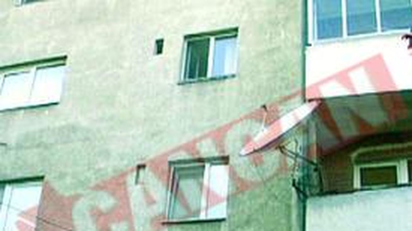 A rarit-o cu spectacolele: Costel Busuioc s-a intors la zidarie