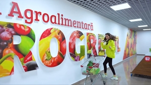 INOVAȚIE. Cea mai modernă piață agro-alimentară din România a fost inaugurată în Sectorul 4! Spații speciale pentru comercianți și producători + zonă de promenadă – VIDEO