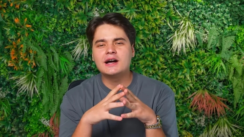 Selly, declarații inedite după „Beach, Please!” și jointul lui Wiz Khalifa: „Sunt împotriva legalizării acestei subtanțe”