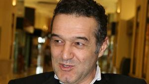 Gigi Becali nu este usa de biserica in inchisoare! Finantatorul Stelei a fost "pedepsit" pentru ca a facut asta