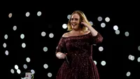 ADELE s-a măritat! Celebra cântăreaţă a lăsat să îi scape marea veste în timpul unui concert, atunci când...