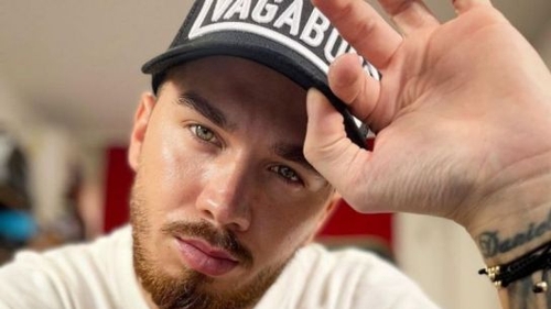 Sebastian Chitoșcă a răbufnit în online după ce și-a găsit mașina avariată „Suntem vai de capul nostru ca nație”