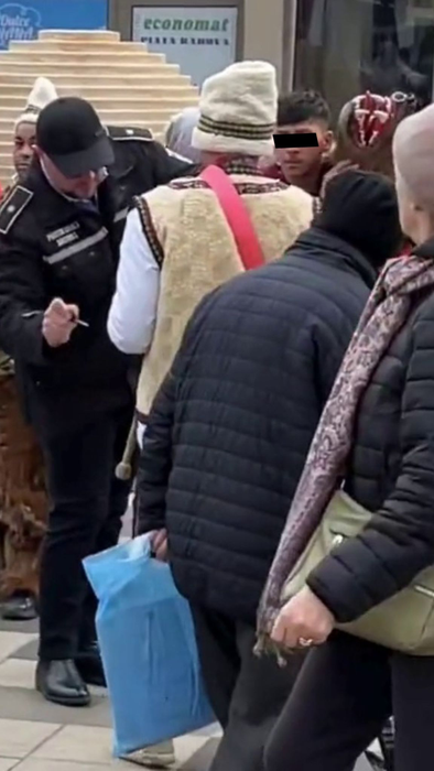 Decizia luată de primarul Vlad Piedone în legătură cu polițistul din Sectorul 5 care a agresat niște colindători. Foto: TikTok