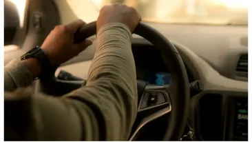 Concediile se scumpesc brusc, după ultimul anunț. Drumul o să ne coste mai mult dacă plecăm cu mașina