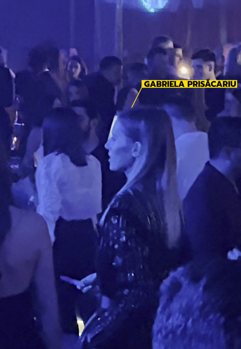 Gabriela Prisăcariu pare îngândurată (Foto: CANCAN.RO)