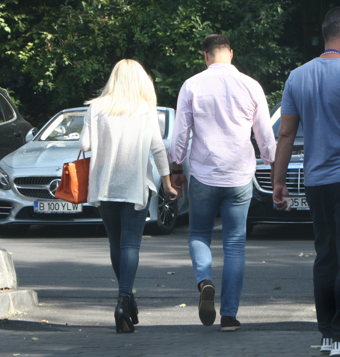 Elena Udrea de mână cu iubitul ei, Adrian Alexandrov