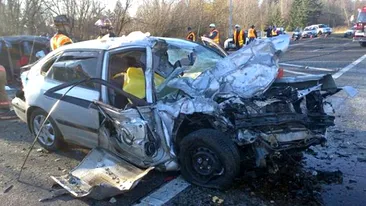 ULTIMA ORĂ Unul dintre cei mai cunoscuţi ziarişti A MURIT într-un accident de maşină