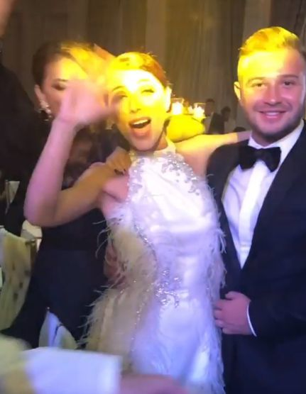 Ce tort frumos a avut băieţelul Ilincăi Vandici la botez!