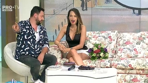 Andreea Raicu s-a despărțit de iubit înainte de ziua ei. Cătălin Măruță a dat-o de gol în direct la TV