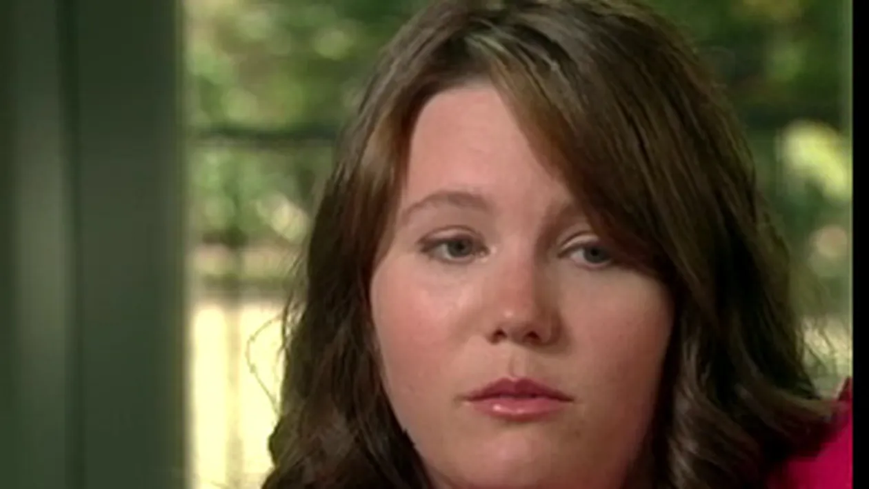 VIDEO Tanara rapita si violata timp de 18 ani: Si acum ma urmareste mirosul lui! Urlam in sinea mea si ma sufoca gandul ca nu imi auzea nimeni strigatul