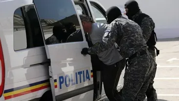 Au dat bairam in bloc si s-au batut cu politistii care i-au rugat sa dea muzica mai incet! In ce oras din Romania s-a intamplat