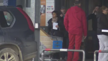 Sotia lui Copos primeste primavara in casa cu mobilier nou!