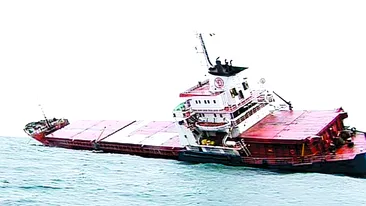 Scafandrii disparuti, blocati in epava