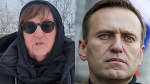 Mama lui Aleksei Navalnîi, strigăt de disperare în fața închisorii unde a murit fiul său. Ce îi cere lui Vladimir Putin. „Depinde doar de tine”