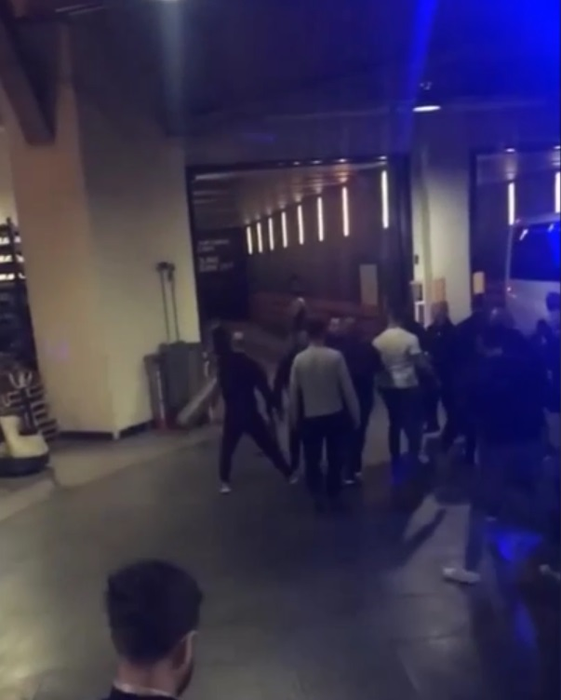 Conor McGregor a fost arestat, în urma unui scandal uriaș! Imaginile șocante surprinse în timpul bătăii din stradă