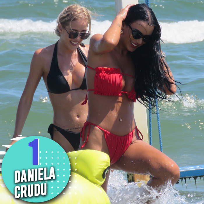 “Răvășitoarele” au prins ultimul bronz în cele mai “tari” poziții. Top 30 sexy-vedete la mare 2020. Ce locuri ocupă Bianca Drăgușanu, Mădălina Ghenea, Emily Burghelea ori Daniela Crudu
