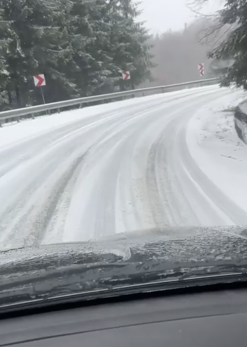 Ninge ca-n mijlocul iernii în România. Care sunt orașele afectate