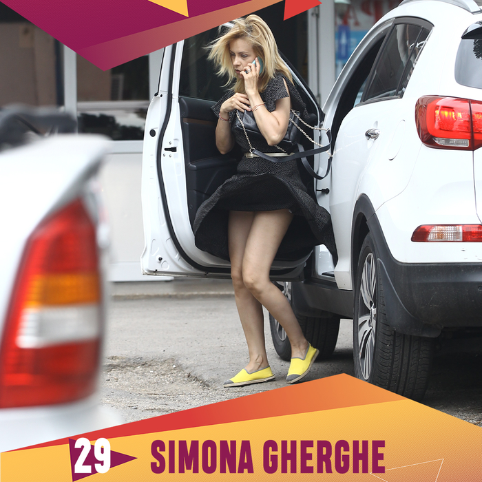 Avem topul celor mai scurte fuste din showbiz! Ce loc ocupă Bianca Drăgușanu, Andreea Marin sau Oana Zăvoranu