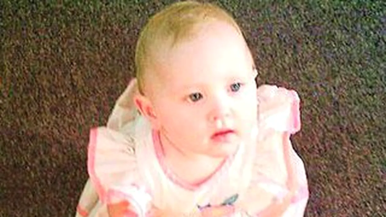 O fetita de un an si opt luni luata de tornada in America. Se afla in stare critica la spital