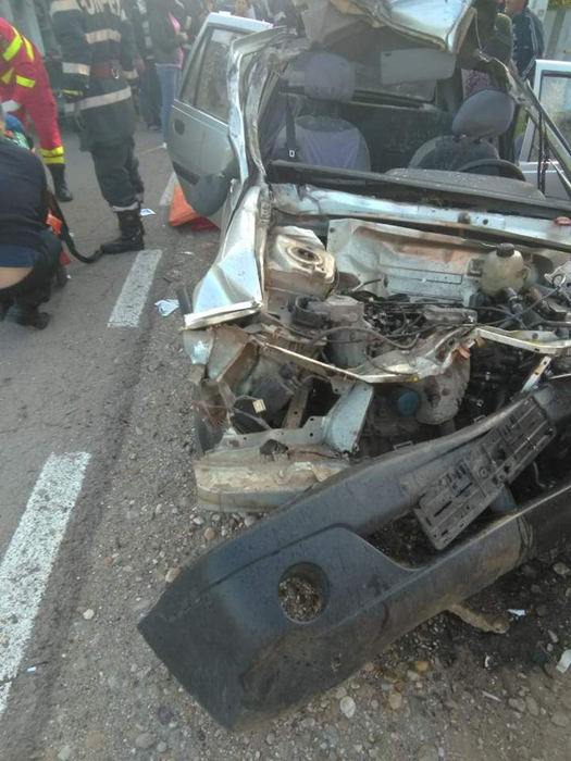 Accident grav pe DN 41, la Greaca! Patru oameni au fost răniți