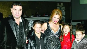 Nu-l lasă la greu! Borcea, susţinut de Mihaela în Dosarul Transferurilor: Eu şi copiii suntem şi vom fi alături de el