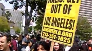 VIDEO Doi raniti si cinci arestati, in urma unui miting al neo-nazistilor din Los Angeles