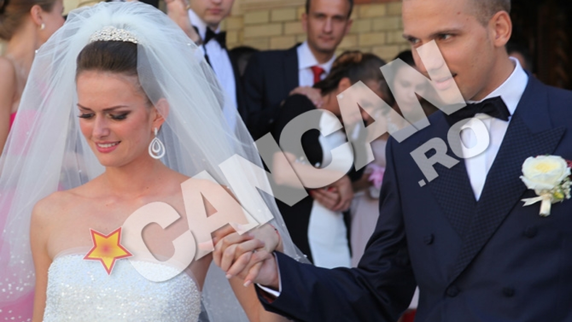 Ce putea urma dupa nunta de 250.000 de euro? Fiul milionarului Ghise si sotia lui petrec luna de miere in acelasi loc cu Eva Langoria si Nicole Kidman!