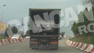 Numai in Romania mai vezi una ca asta! Ce a reusit sa inghesuie un sofer din Vrancea intr-o camioneta: "Wooow! Cum a reusit?"