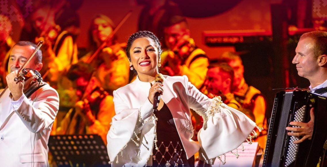 Ce lovitură pentru Andra Măruță! Ce i s-a întâmplat aseară, în timpul concertului din Londra. Cum au reacționat românii din Anglia