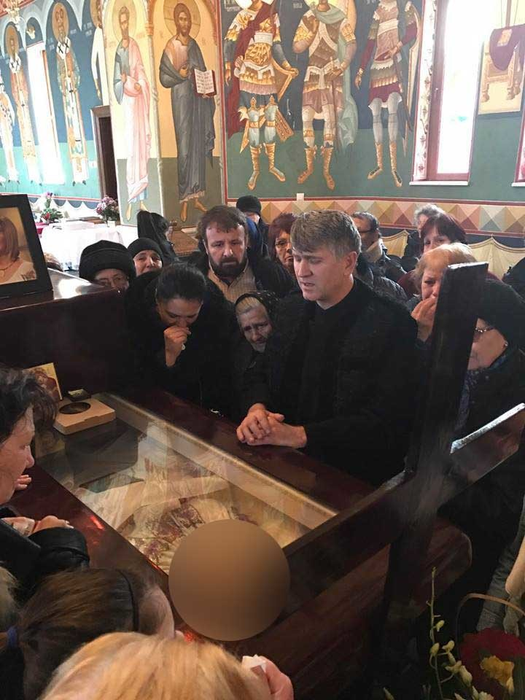 Gestul făcut de Cristian Pomohaci chiar la căpătâiul Ilenei Ciuculete i-a şocat pe oameni!