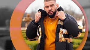 Pfoaaaa! Ce cadou de Crăciun și-a făcut Dorian Popa!!! A vândut prima casă și nu s-a uitat la bani! A scăpat de 65.000 de euro dintr-un foc