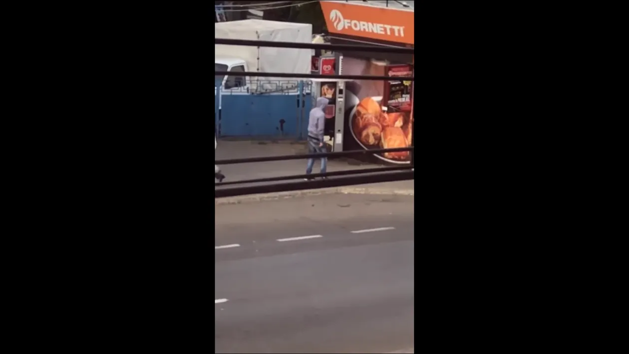 Fenomenul ”Zombi” pe o stradă din Brăila: ”Era ceva halucinant!” | Video