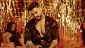 O arde pe lux și opulență, dar „rupe” giveaway-urile. Ce își dorește Jador să câștige, cu orice preț