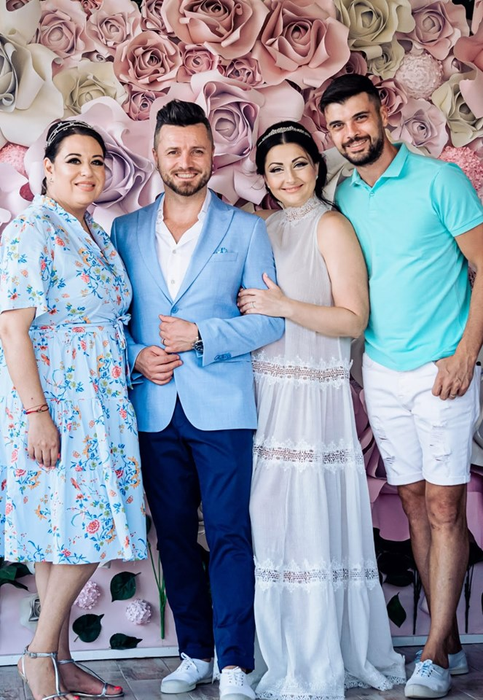 Oana Roman, de urgență la spital: „V-am spus că nu mă simt bine”. Cât de gravă este starea fiicei lui Petre Roman