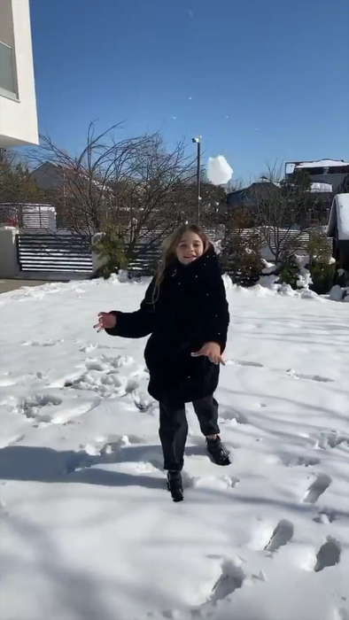 Maya Castellano a venit în România și stă la Antonia! Ce mărturisire emoționantă a făcut iubita lui Alex Velea